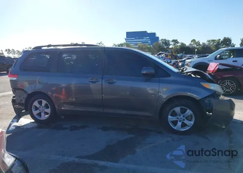 2012 Toyota Sienna Le V6 8 Passenger from USA, damaged, VIN 5TDKK3DC8CS184937